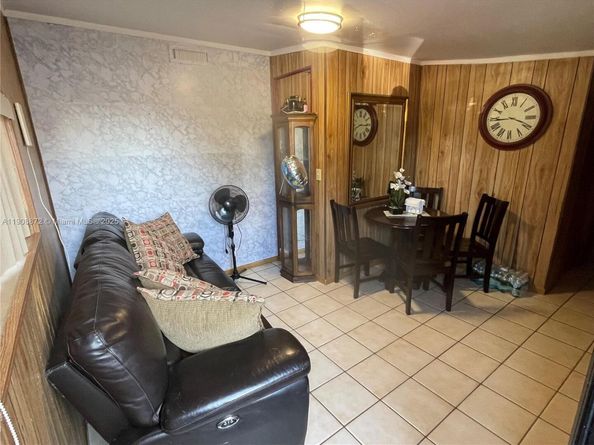 1832 SW 3rd St, Miami FL 33135