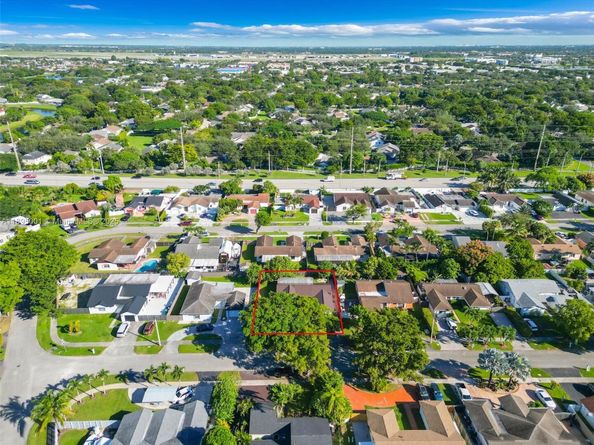 14273 SW 153rd Ter, Miami FL 33177