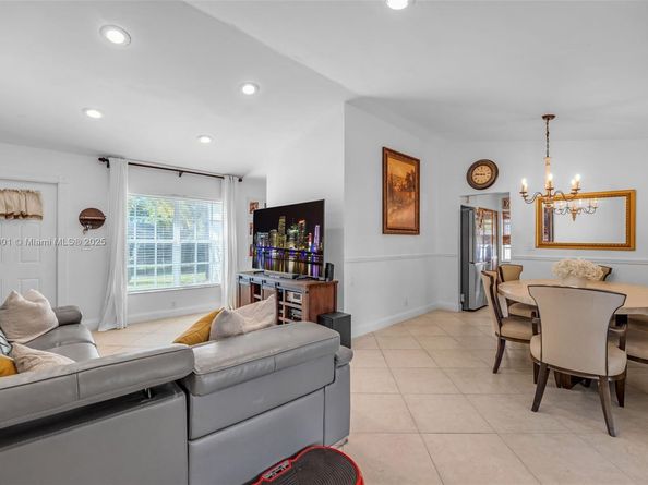 14273 SW 153rd Ter, Miami FL 33177