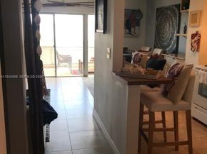 320 S Surf Rd 305, Hollywood FL 33019