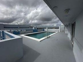 320 S Surf Rd 305, Hollywood FL 33019