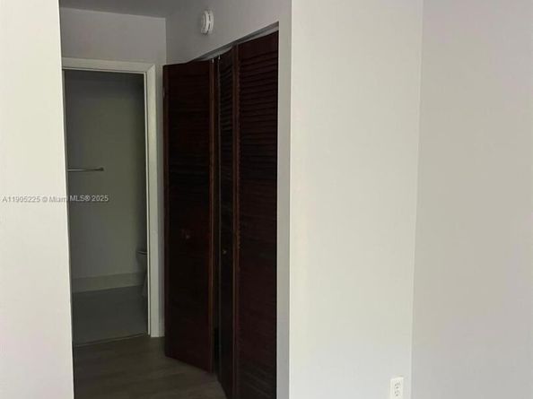 2701 Riverside Dr 203B, Coral Springs FL 33065