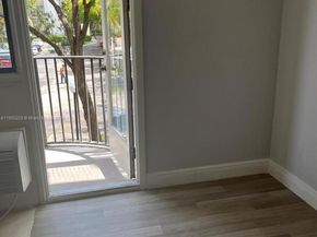 2701 Riverside Dr 203B, Coral Springs FL 33065