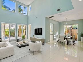 3728 NE 208th Ter, Aventura FL 33180