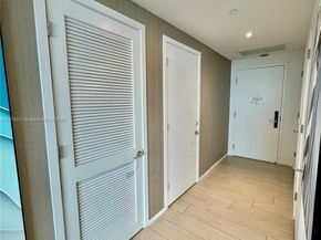 4010 S Ocean Dr R2406, Hollywood FL 33019