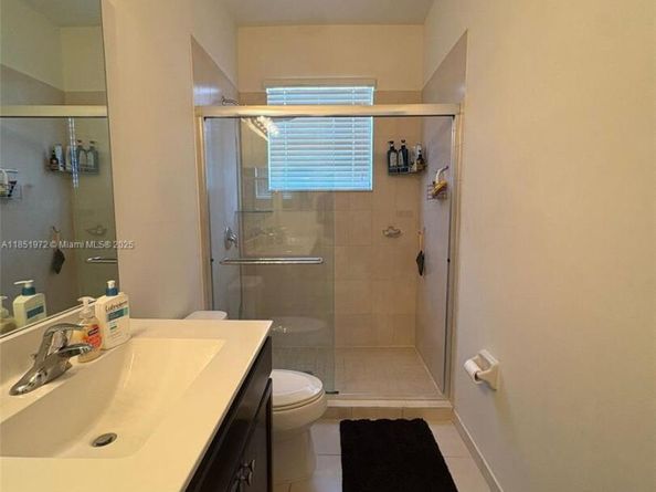 3736 NE 2nd St, Homestead FL 33033