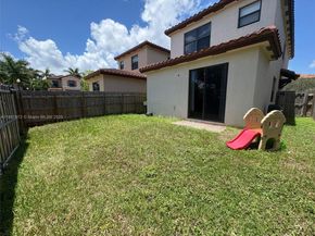 3736 NE 2nd St, Homestead FL 33033