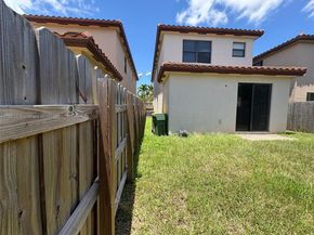 3736 NE 2nd St, Homestead FL 33033