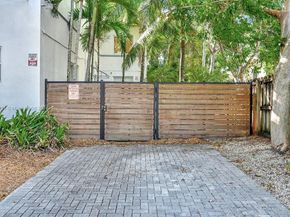 6210 NE 5th Ave, Miami FL 33138