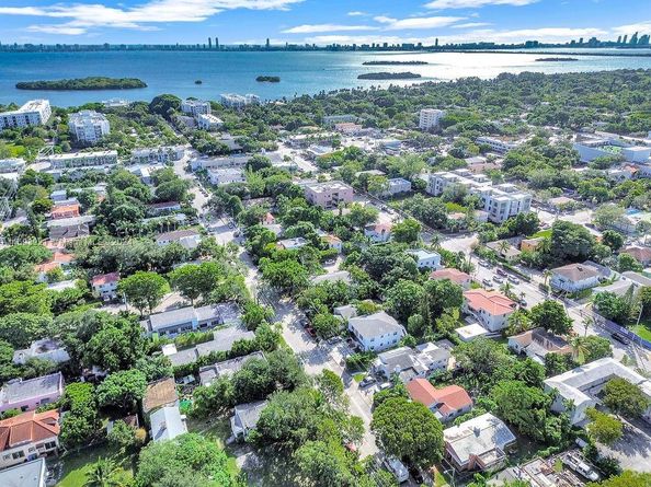 6210 NE 5th Ave, Miami FL 33138
