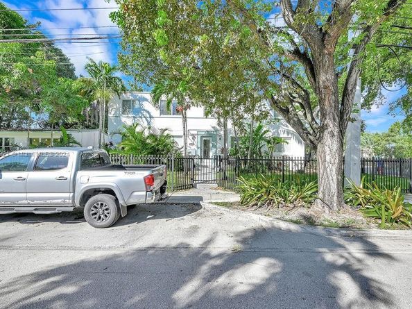 6210 NE 5th Ave, Miami FL 33138