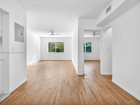 6210 NE 5th Ave, Miami FL 33138