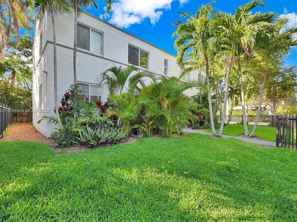 6210 NE 5th Ave, Miami FL 33138