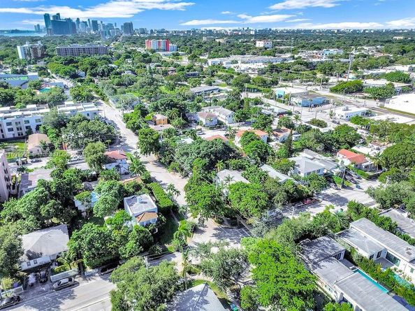 6210 NE 5th Ave, Miami FL 33138