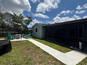 7471 SW 1st St, Margate FL 33068