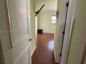 7471 SW 1st St, Margate FL 33068