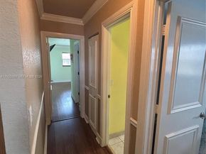 7471 SW 1st St, Margate FL 33068