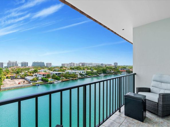 9341 E Bay Harbor PH B, Bay Harbor Islands FL 33154