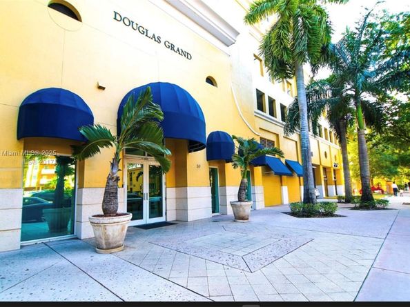 50 Menores Ave 832, Coral Gables FL 33134