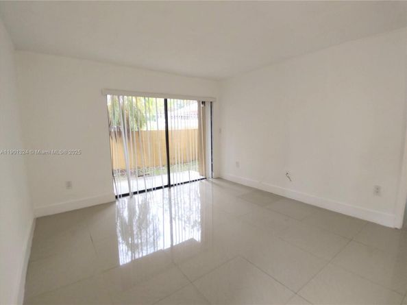 15500 SW 80th St A105, Miami FL 33193
