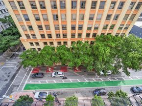 151 SE 1st St 1003, Miami FL 33131