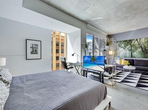 151 SE 1st St 1003, Miami FL 33131