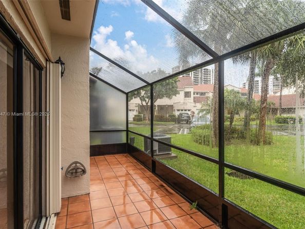 21160 Mainsail Cir H12, Aventura FL 33180