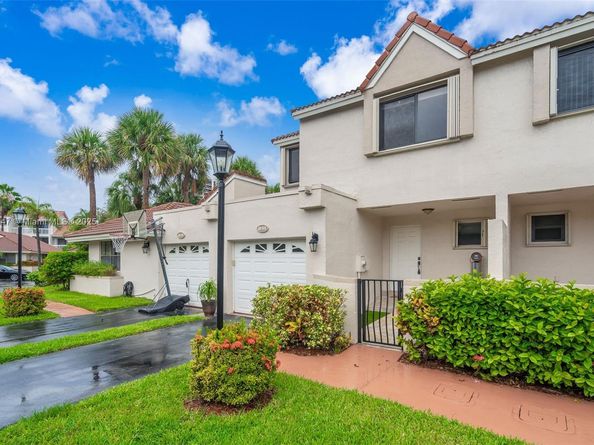 21160 Mainsail Cir H12, Aventura FL 33180