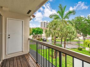 21160 Mainsail Cir H12, Aventura FL 33180