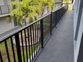 4250 SW 67th Ave 48, Miami FL 33155