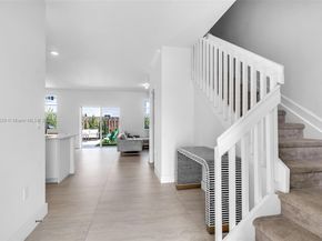 11927 NW 46th St, Coral Springs FL 33076