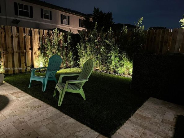 11927 NW 46th St, Coral Springs FL 33076