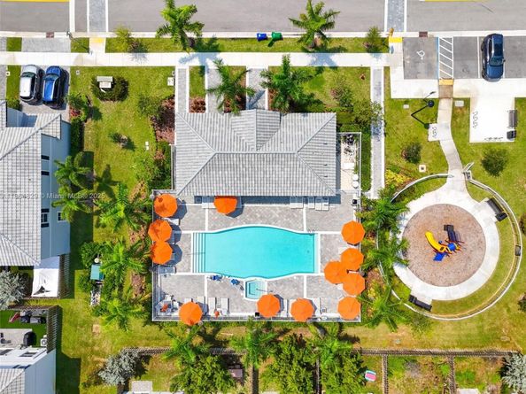 11927 NW 46th St, Coral Springs FL 33076