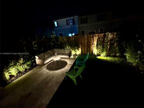 11927 NW 46th St, Coral Springs FL 33076