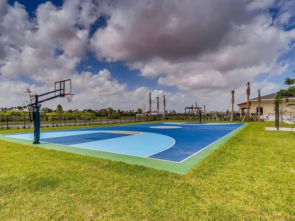 441 NE 5th Ter, Florida City FL 33034