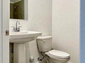 441 NE 5th Ter, Florida City FL 33034