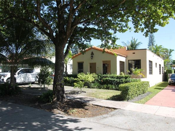 817 Lorca St, Coral Gables FL 33134