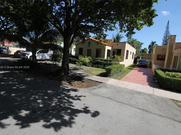 817 Lorca St, Coral Gables FL 33134