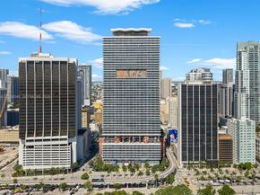 50 Biscayne Blvd 3308, Miami FL 33132