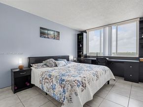 4200 Hillcrest Dr 700, Hollywood FL 33021