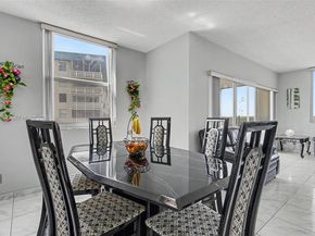 4200 Hillcrest Dr 700, Hollywood FL 33021