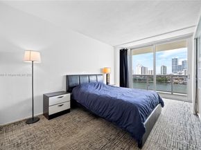 900 Bay Dr 624, Miami Beach FL 33141