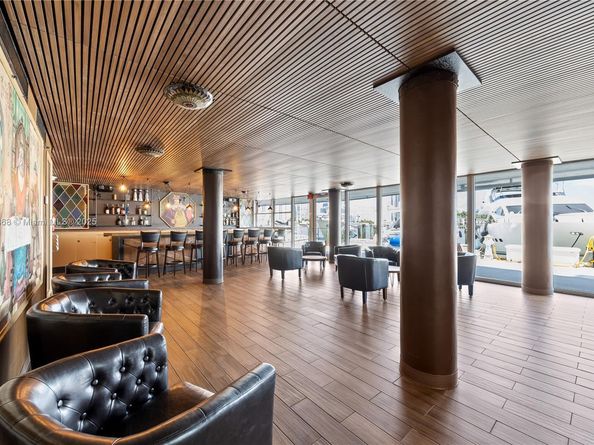 900 Bay Dr 624, Miami Beach FL 33141