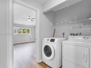 2149 W Discovery Cir W, Deerfield Beach FL 33442