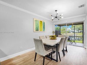 2149 W Discovery Cir W, Deerfield Beach FL 33442