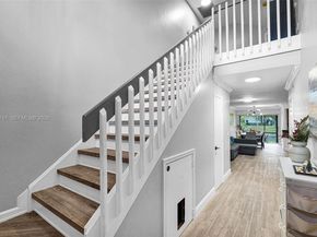 2149 W Discovery Cir W, Deerfield Beach FL 33442