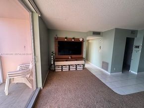 3161 S Ocean Dr 809, Hallandale Beach FL 33009