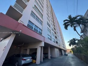 3161 S Ocean Dr 809, Hallandale Beach FL 33009