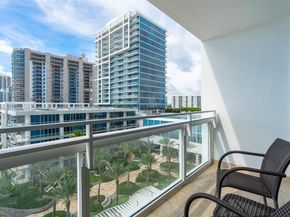 6801 Collins Ave 706 (Door 720), Miami Beach FL 33141
