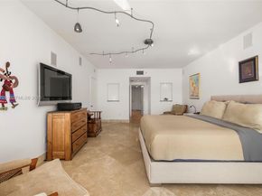 1331 Brickell Bay Dr 2807, Miami FL 33131